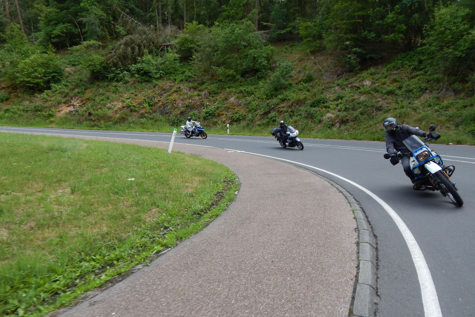 Motorrijschool Motorrijbewijspoint Poeldijk motorrijlessen